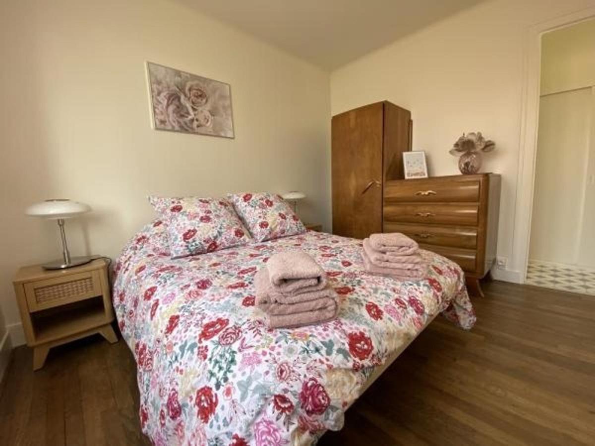 Magnifique T3 Au Centre, Jardin Privatif, Proche Thermes, Wifi, Parking, Jeux Exterieurs, Lave-Linge/Seche-Linge - Fr-1-541-94 Lejlighed La Roche-Posay Eksteriør billede